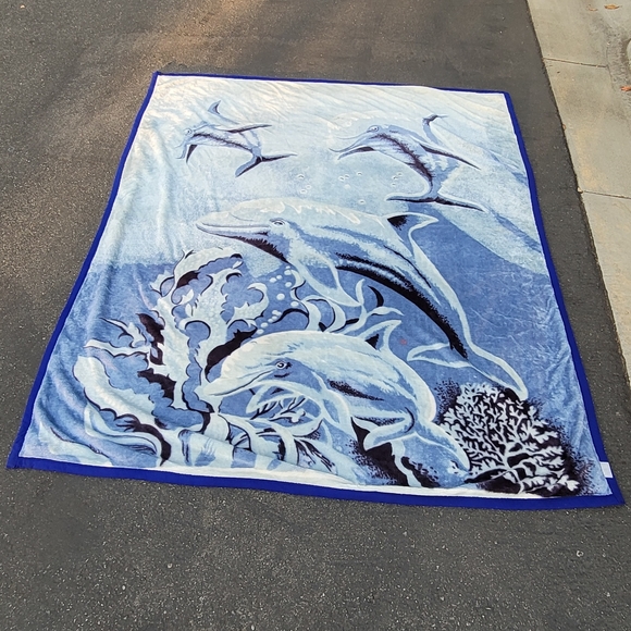 Vtg Deer Dolphins Reversible Blanket - Picture 4 of 6